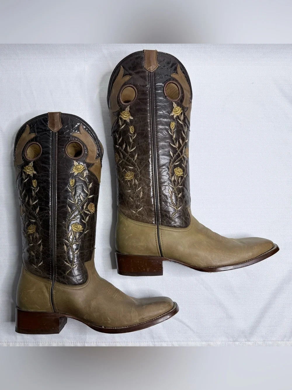 Denver Mountain Men’s Western Cowboy Boots Floral Embroidered Leather 10.5